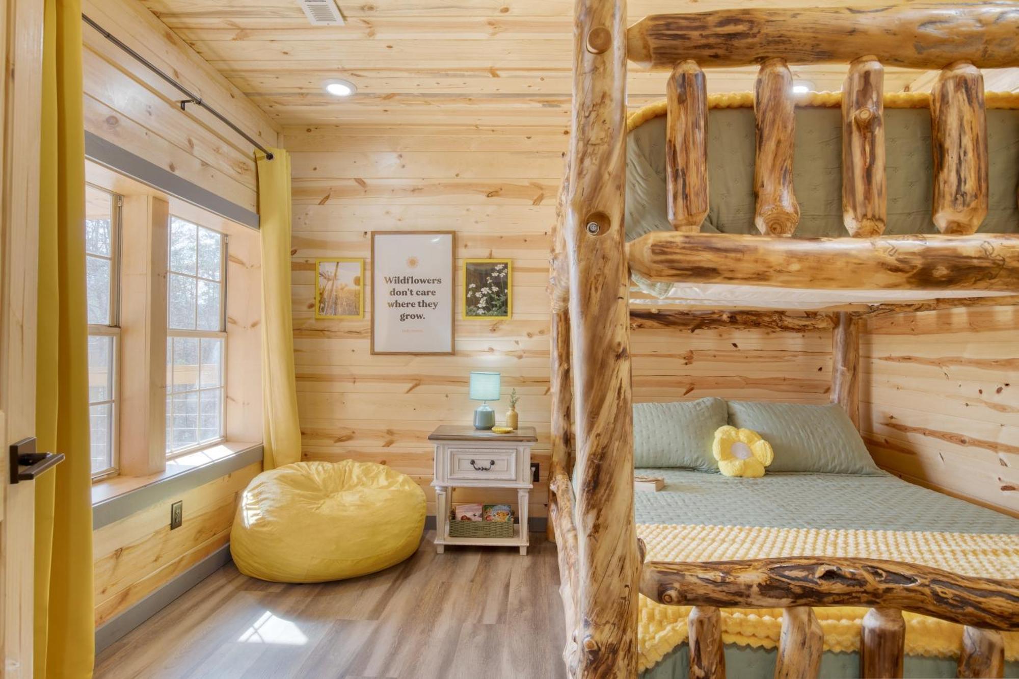 Pink Pines Avantstay Luxury Aesthetic Dream Home Indoor Pool Hot Tub Pigeon Forge Esterno foto
