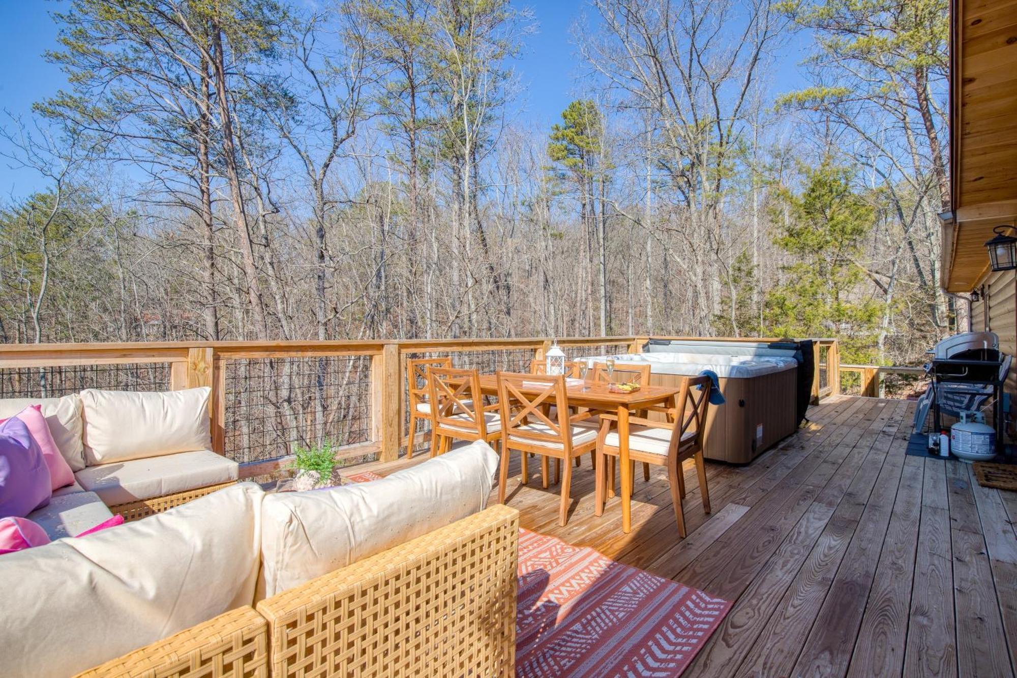 Pink Pines Avantstay Luxury Aesthetic Dream Home Indoor Pool Hot Tub Pigeon Forge Esterno foto