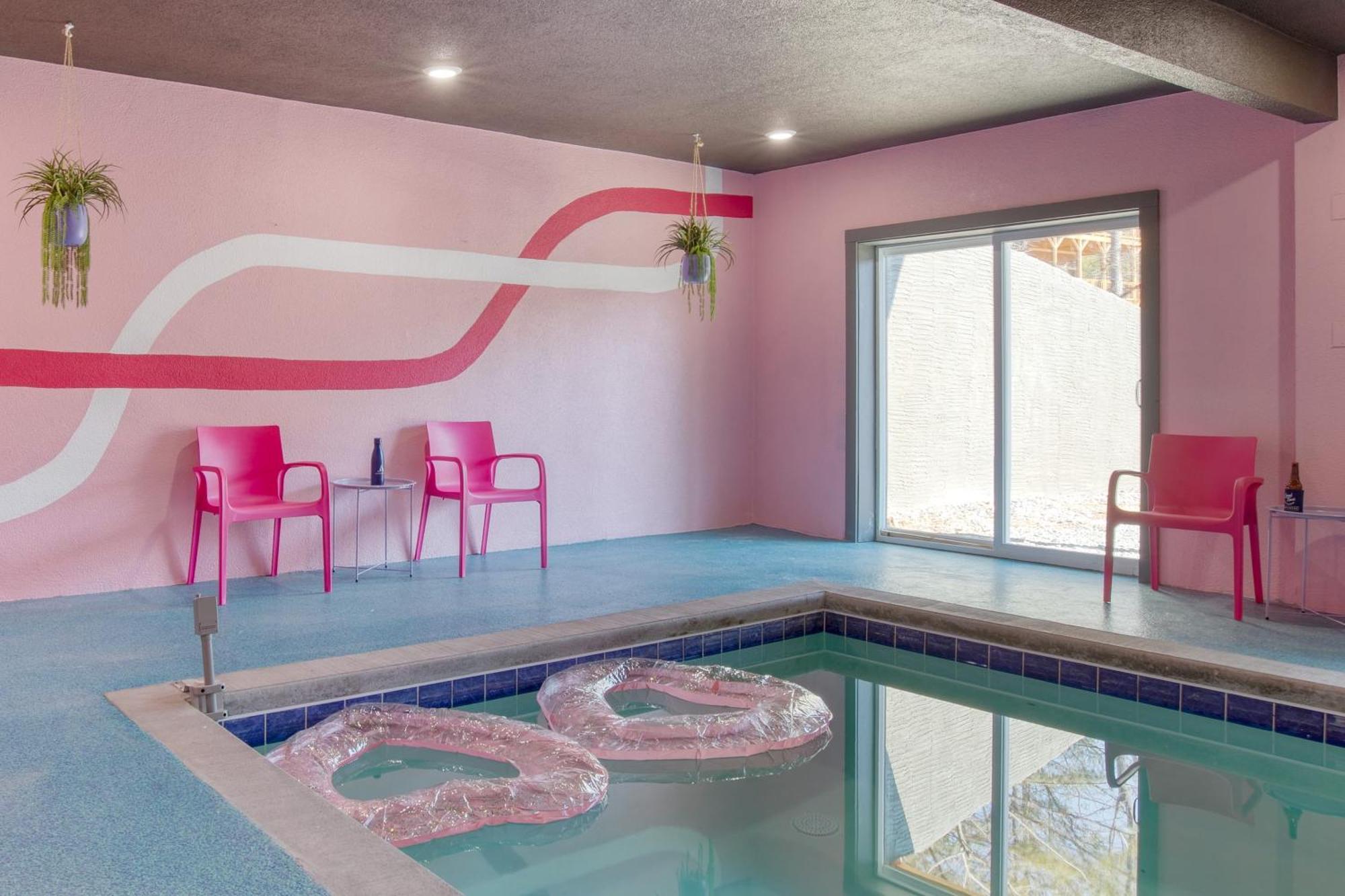 Pink Pines Avantstay Luxury Aesthetic Dream Home Indoor Pool Hot Tub Pigeon Forge Esterno foto