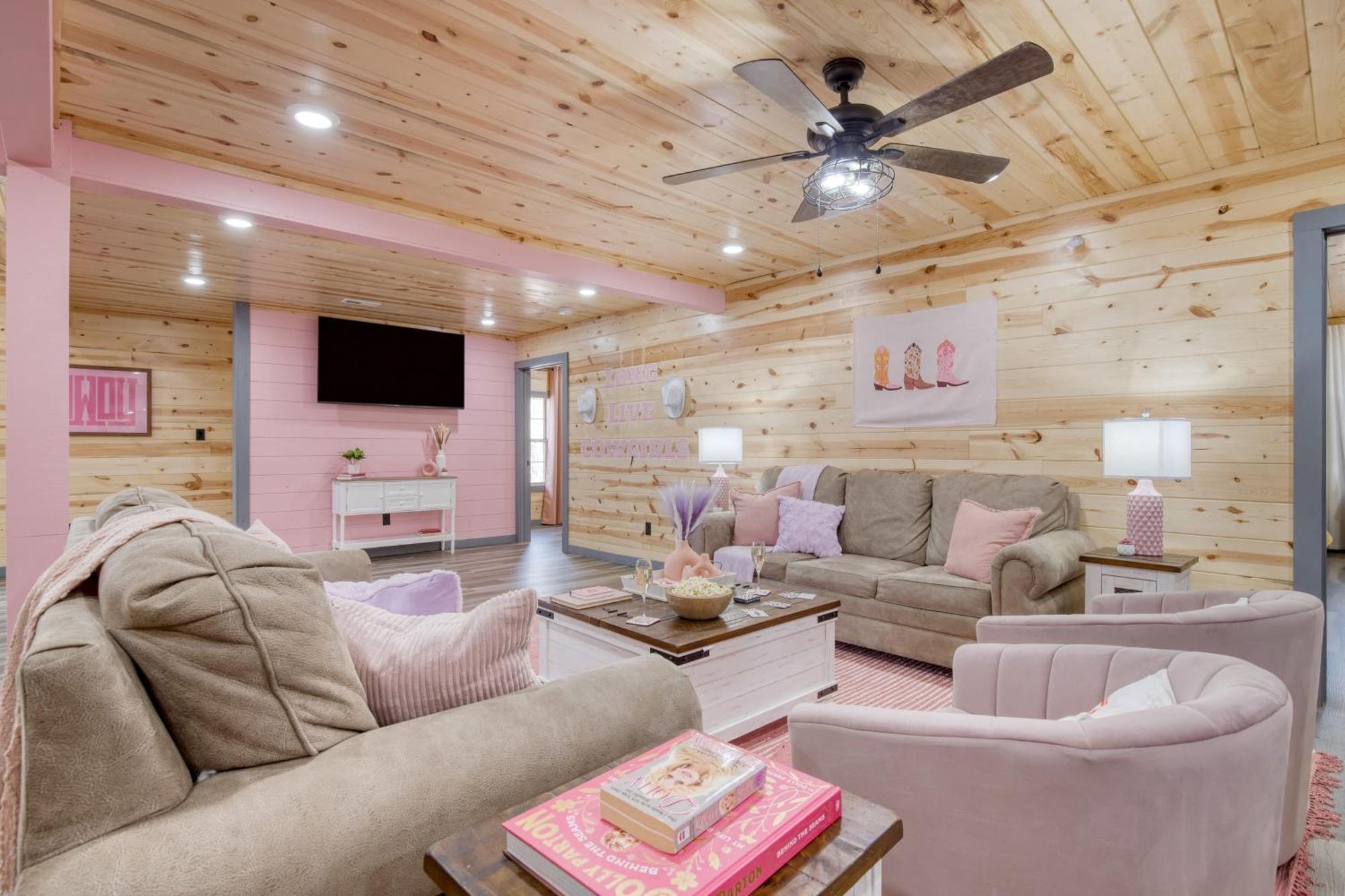 Pink Pines Avantstay Luxury Aesthetic Dream Home Indoor Pool Hot Tub Pigeon Forge Esterno foto